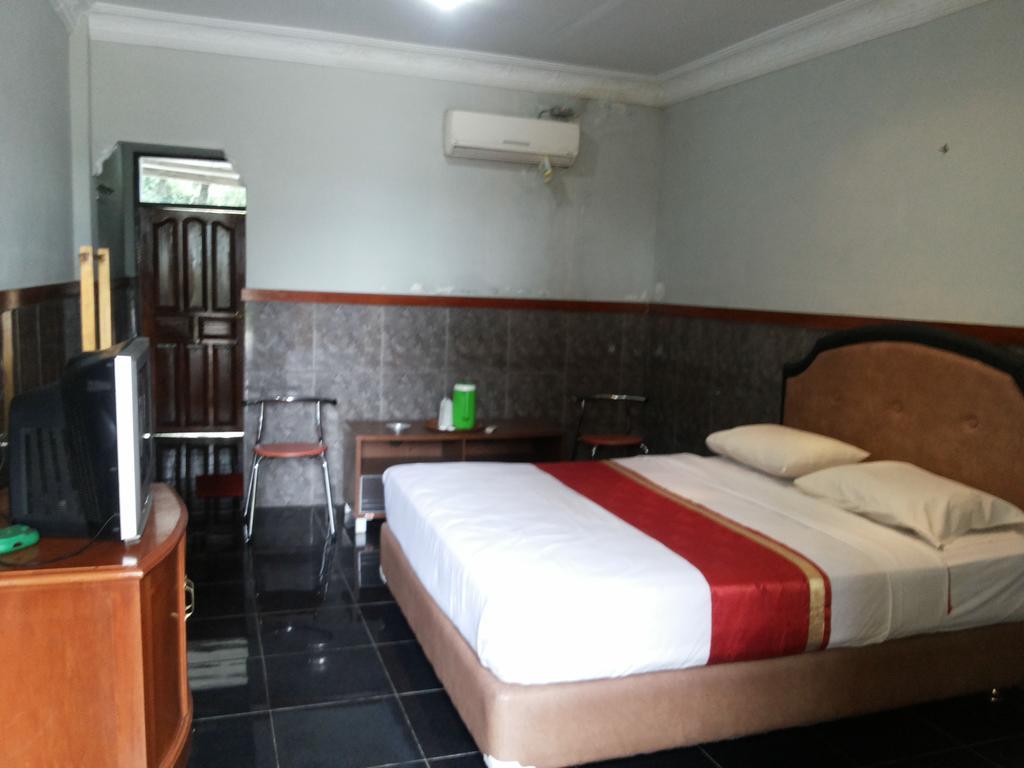 Pasir Putih Resort Бенгкулу Номер фото